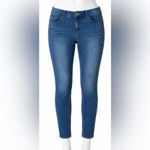 Democracy Women's Skinny Jeans in Blue